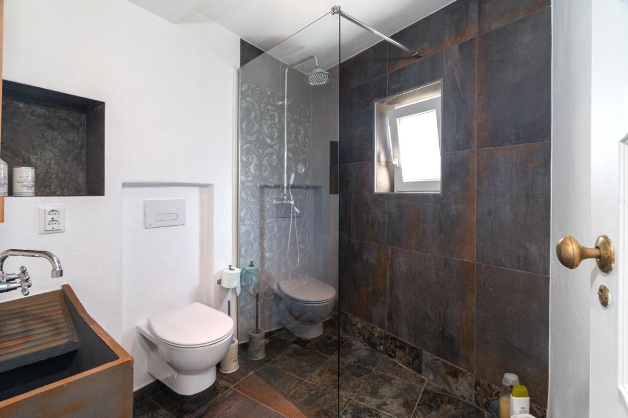 Casa Estabulo- Cozy Rustic Farmhouse Loft Touro エストンバル エクステリア 写真